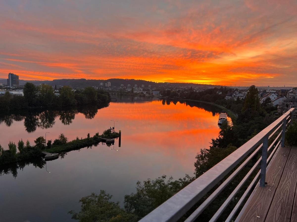 Penthouse Wohnung Mit Schoenem Moselblick In Metternich Koblenz  Luaran gambar