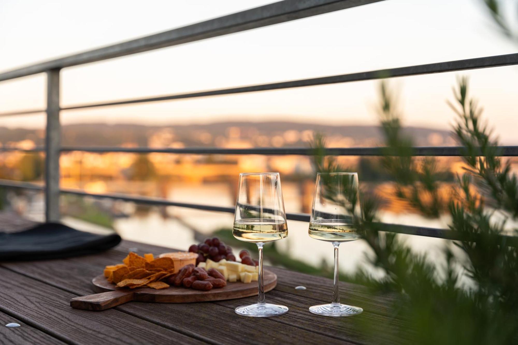 Penthouse Wohnung Mit Schoenem Moselblick In Metternich Koblenz  Luaran gambar