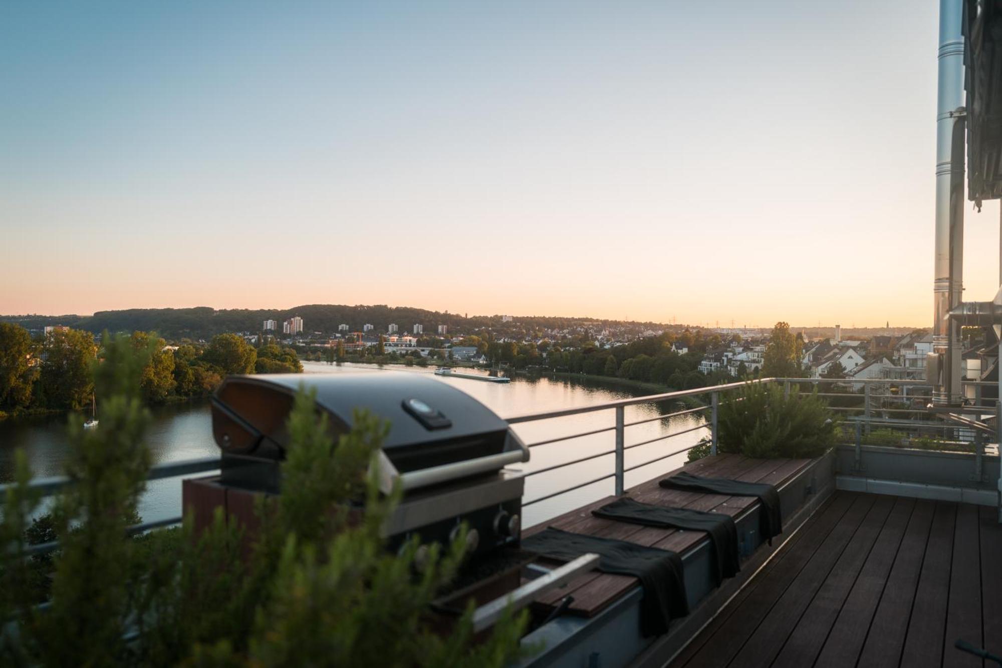 Penthouse Wohnung Mit Schoenem Moselblick In Metternich Koblenz  Luaran gambar