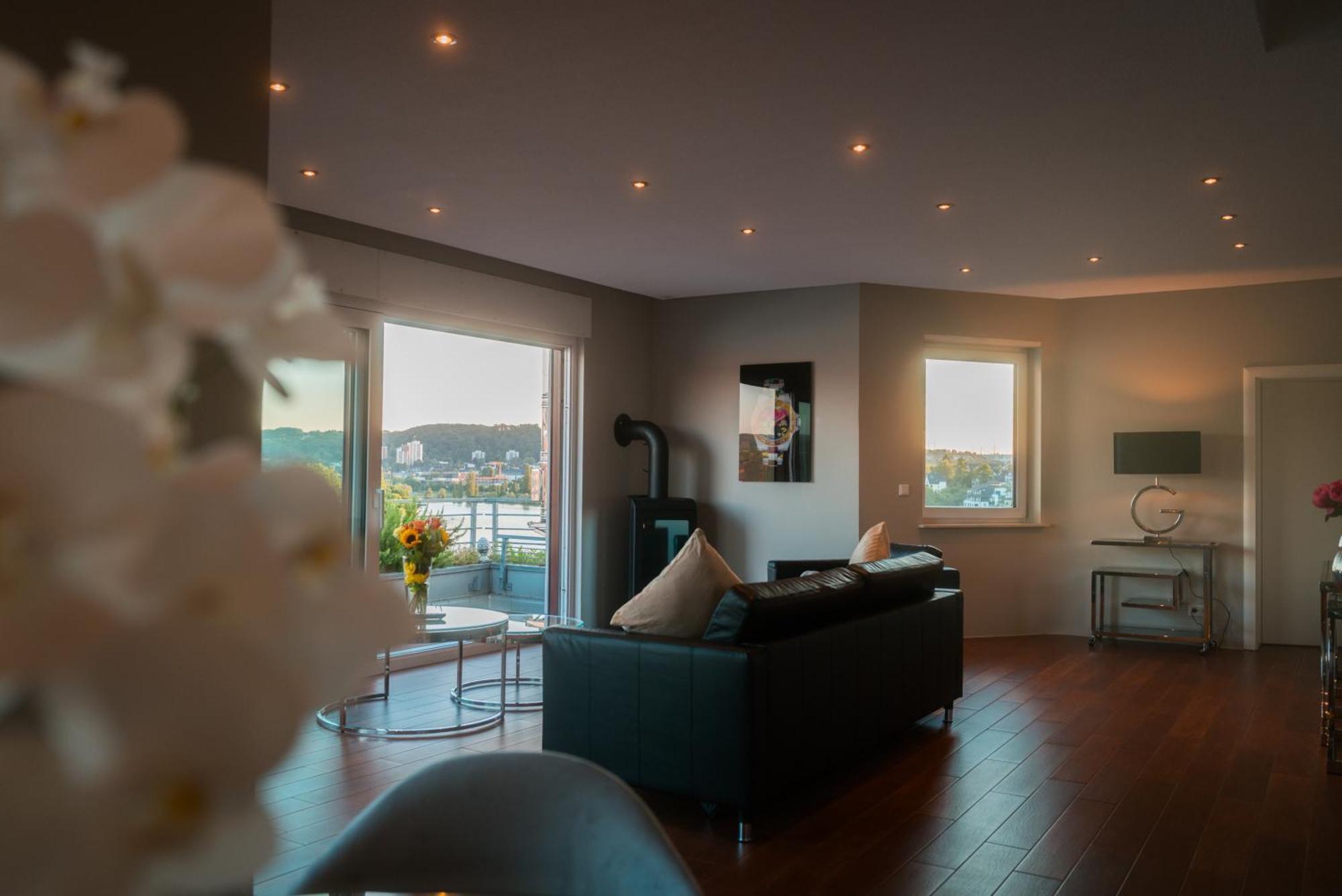 Penthouse Wohnung Mit Schoenem Moselblick In Metternich Koblenz  Luaran gambar
