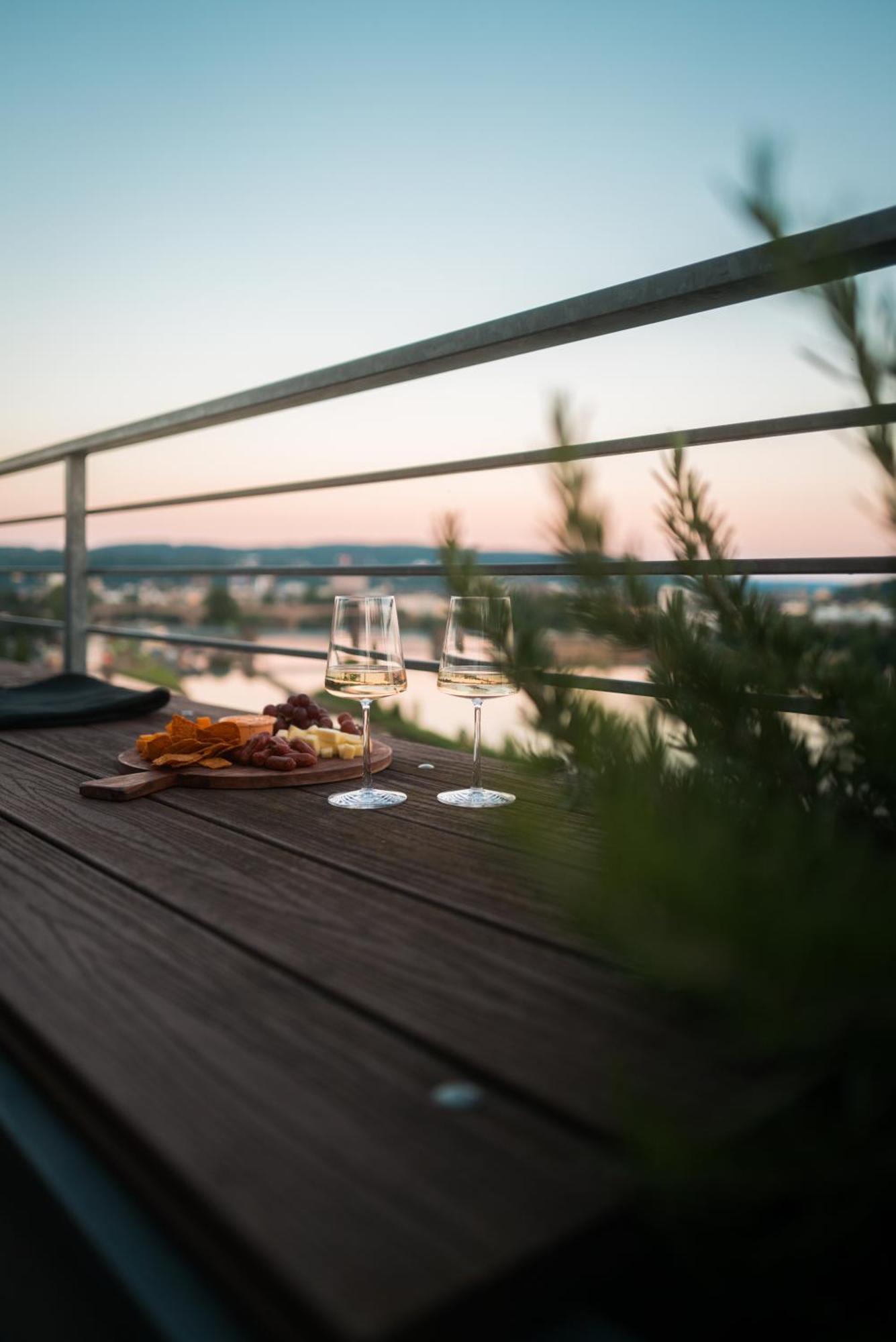 Penthouse Wohnung Mit Schoenem Moselblick In Metternich Koblenz  Luaran gambar