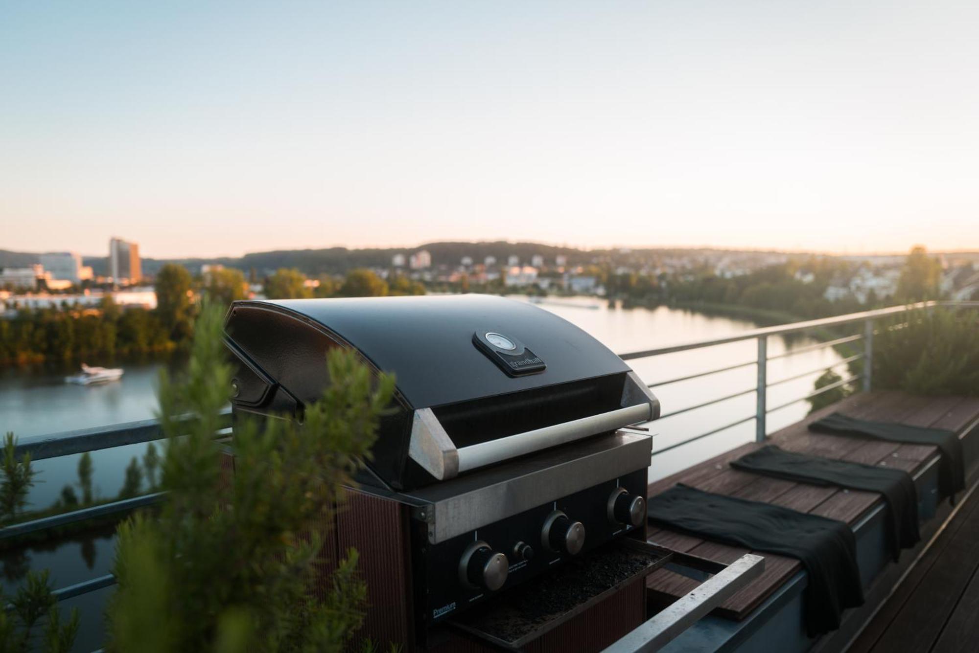 Penthouse Wohnung Mit Schoenem Moselblick In Metternich Koblenz  Luaran gambar