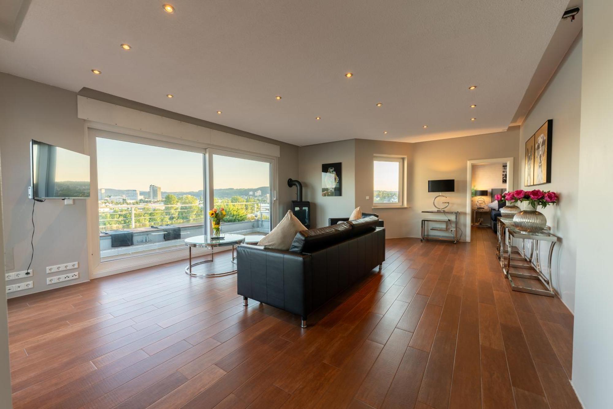 Penthouse Wohnung Mit Schoenem Moselblick In Metternich Koblenz  Luaran gambar