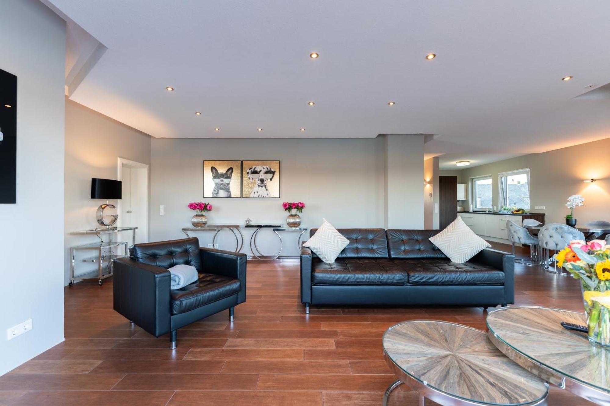 Penthouse Wohnung Mit Schoenem Moselblick In Metternich Koblenz  Luaran gambar